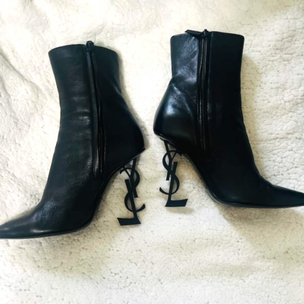 Yves Saint Laurent Black Leather Ankle Boots